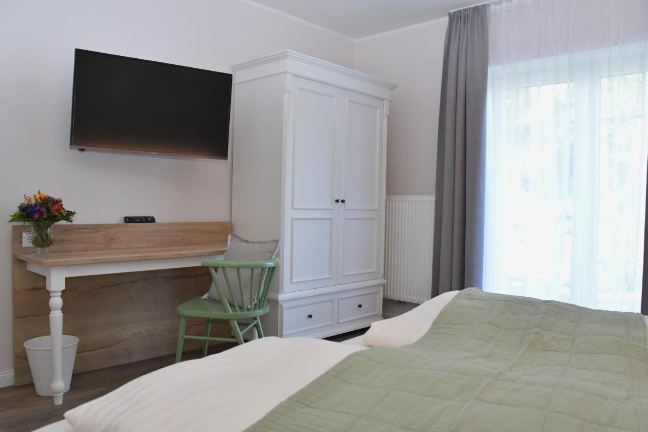 Landhaus Hamester - Hotel & Restaurant Basthorst  Luaran gambar