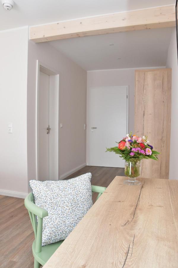 Landhaus Hamester - Hotel & Restaurant Basthorst  Luaran gambar